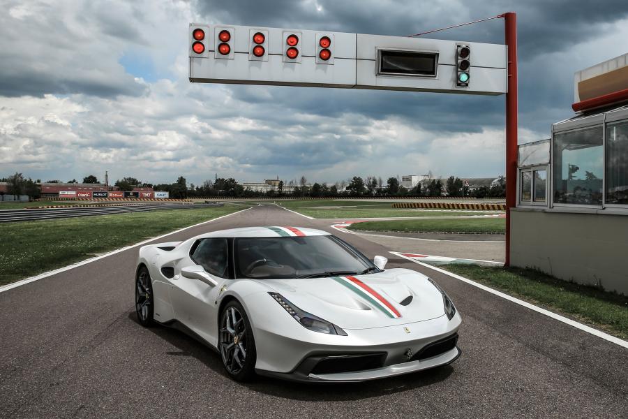  Ferrari 458 MM Speciale 2016 года  (фото 4 из 4)